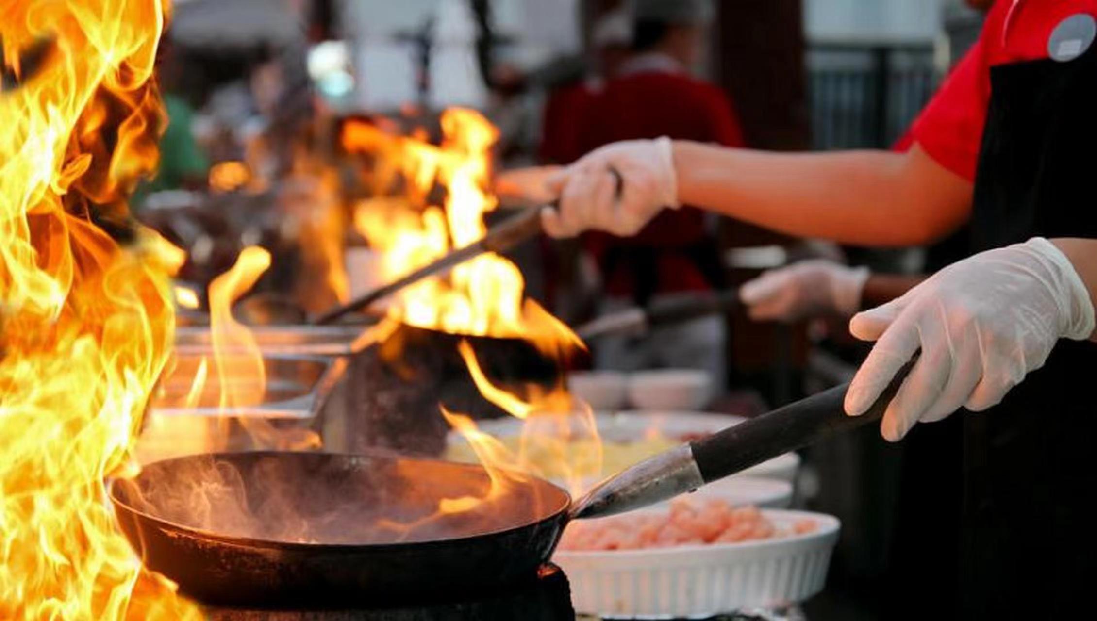 无焰燃气炉厨房